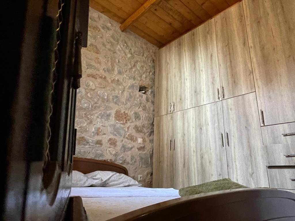 Find Your Peace In A Traditional Country House!! Láyia Extérieur photo
